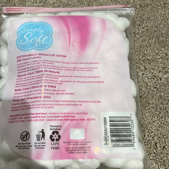 Simply Soft cotton balls (200)counts.100%natural cotton ,soft and absorbent - Picture 2 of 3